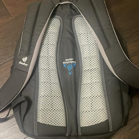 Mercedes-Benz Backpack - Sleek and Functional - Picture 4 of 5